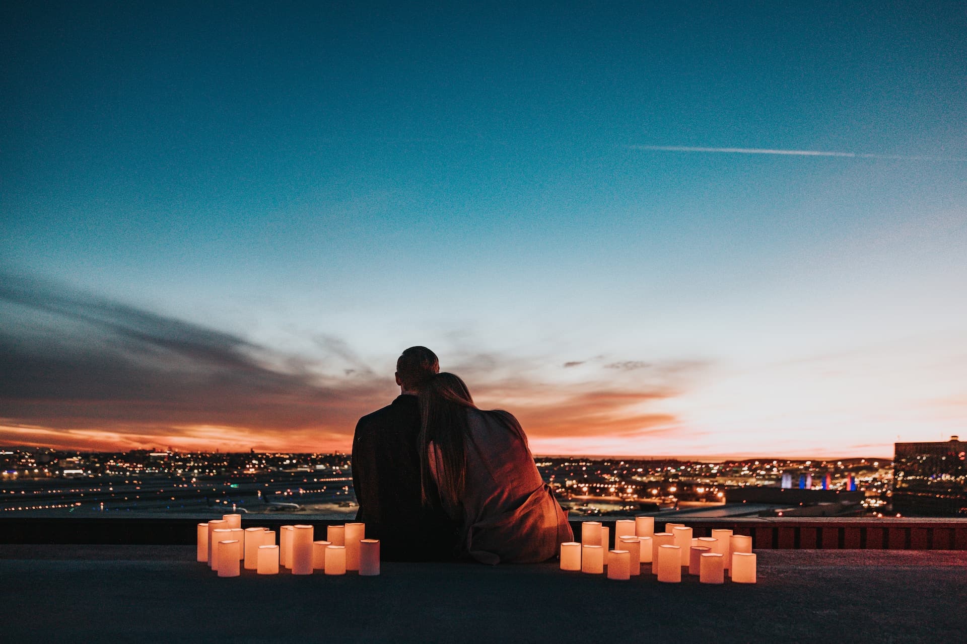 Cover Image for How to Stay Safe with Online Dating